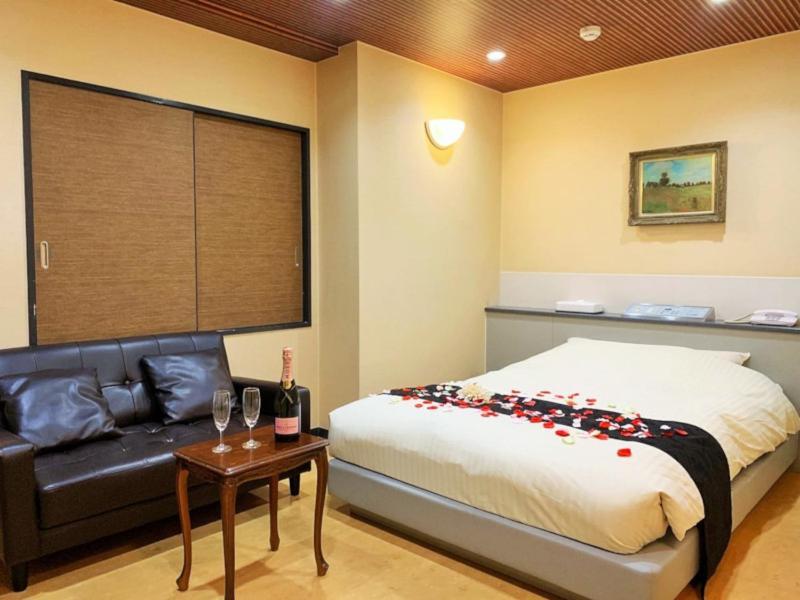 Hotel Newmie (Adults Only) Токио Екстериор снимка